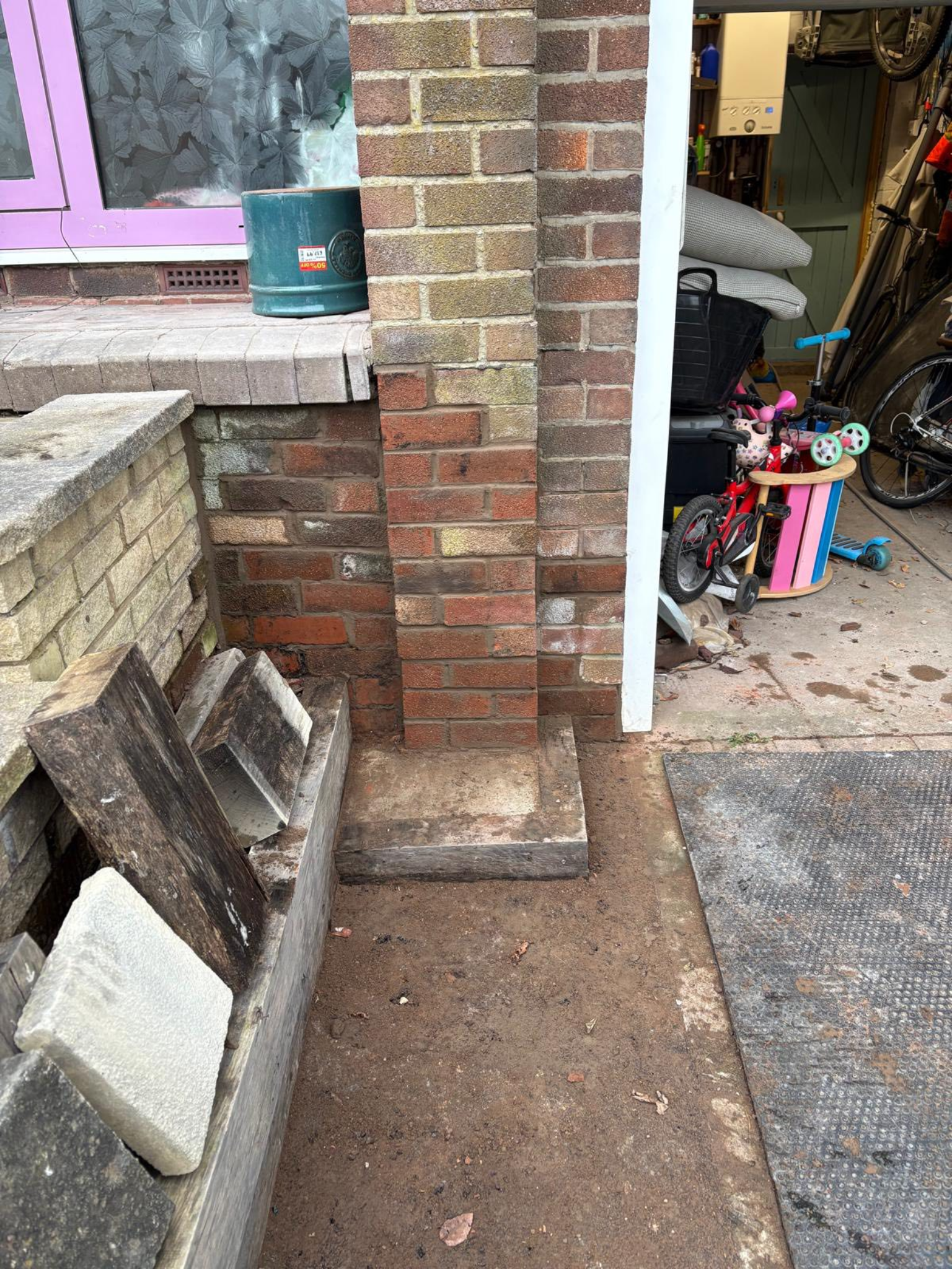 Brick pillar repair and colour matching